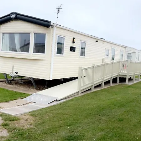The Pearl Hotel Skegness Exterior photo